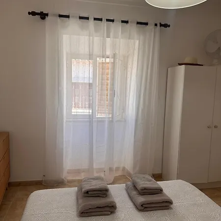 Dom wakacyjny Pina House Pêra